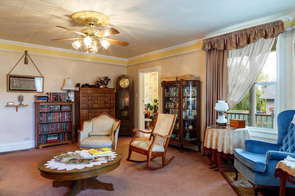 Roseberry House Bed And Breakfast Сузанвілл Екстер'єр фото